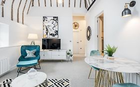 Stansted Airport Luxury Apartment Bishops Stortford Millars One Loft 3